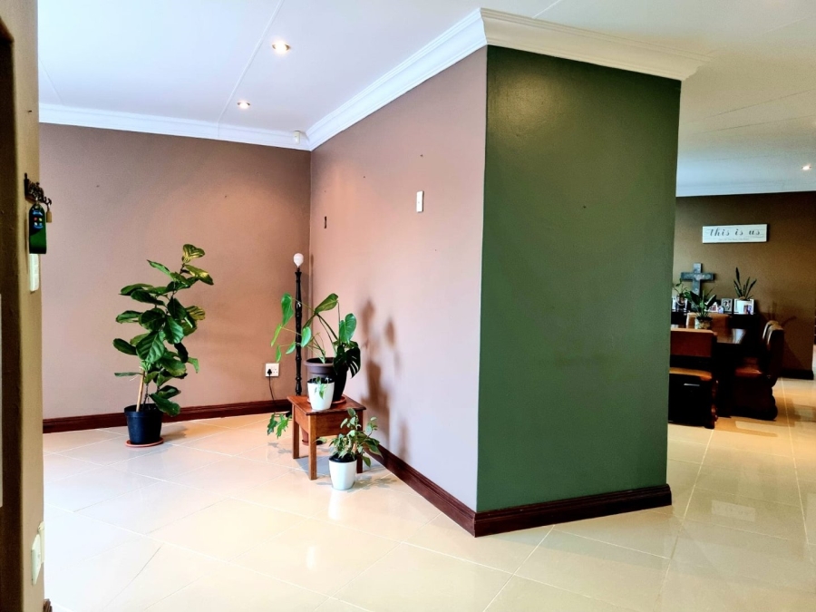 3 Bedroom Property for Sale in Hillcrest Northern Cape